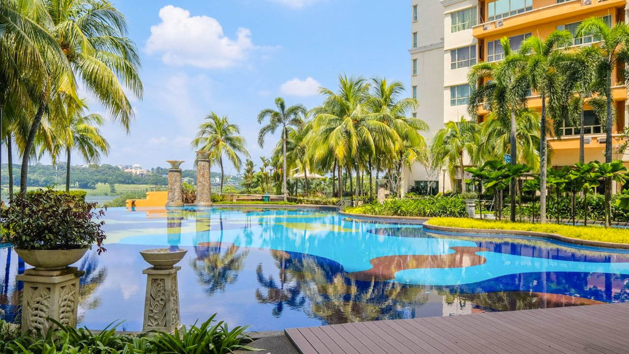 East Lake Residence, Taman Serdang Perdana, Seri K - photo 3
