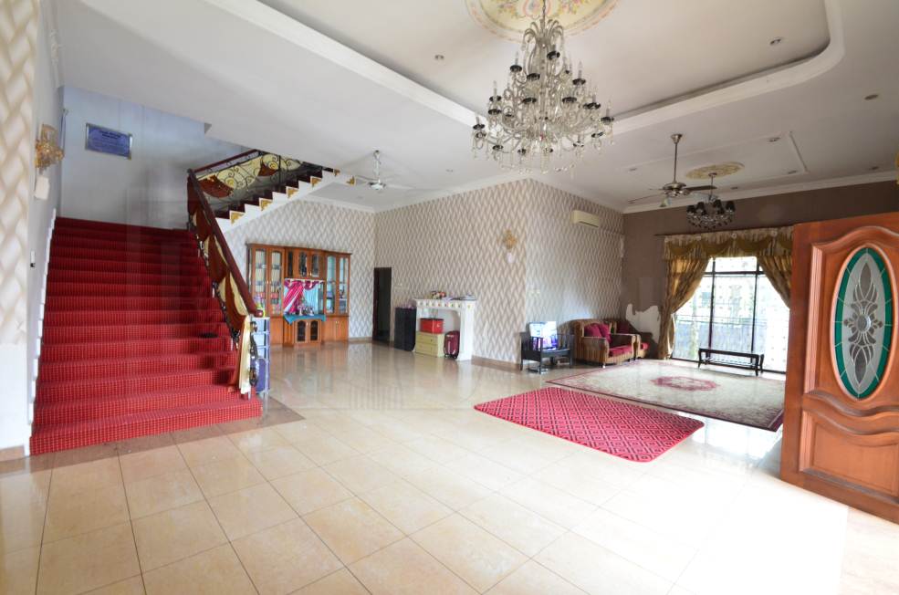 DOUBLE STOREY BUNGALOW AT SEKSYEN 13 SHAH ALAM - photo 4