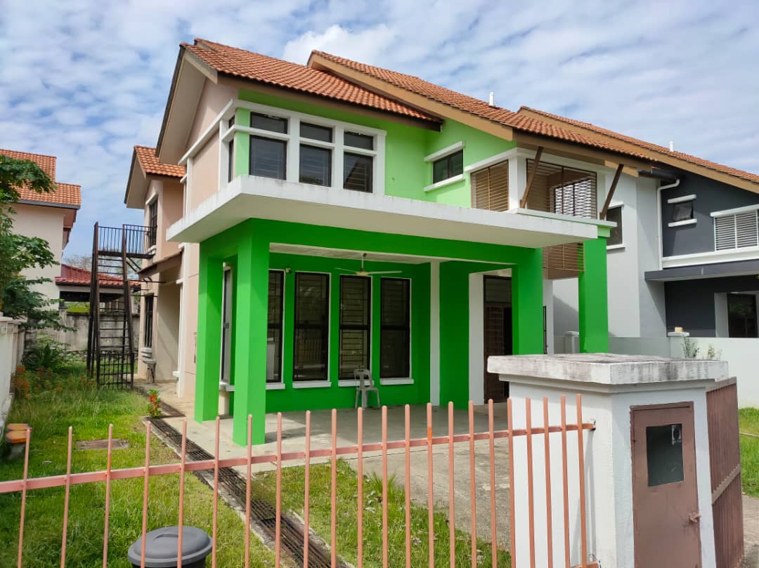2 STOREY SEMI-DETACH ...