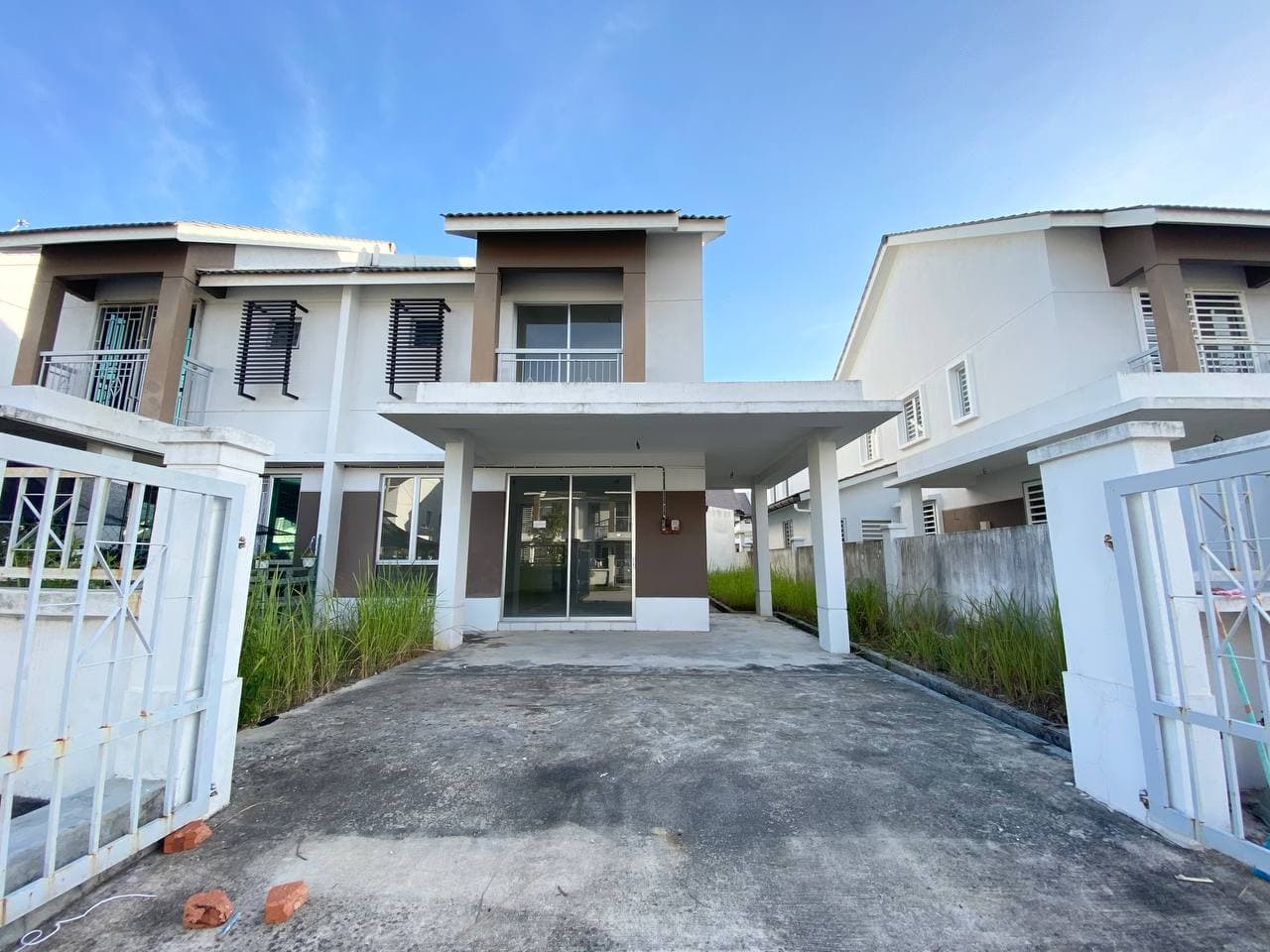 2 Storey SEMI-D Clus ...