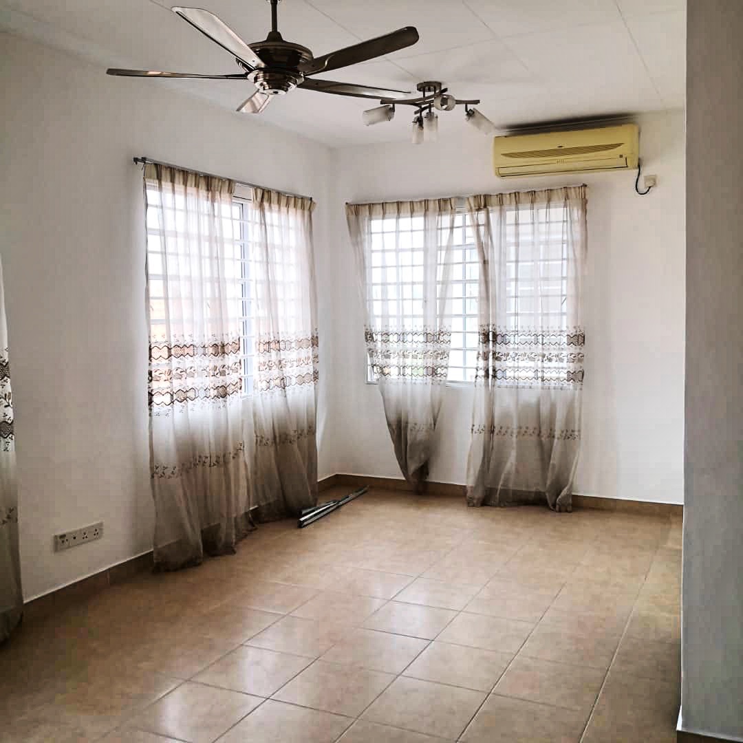 SALE 2 Half Storey Semi D Cluster Sec13 Shah alam - photo 3