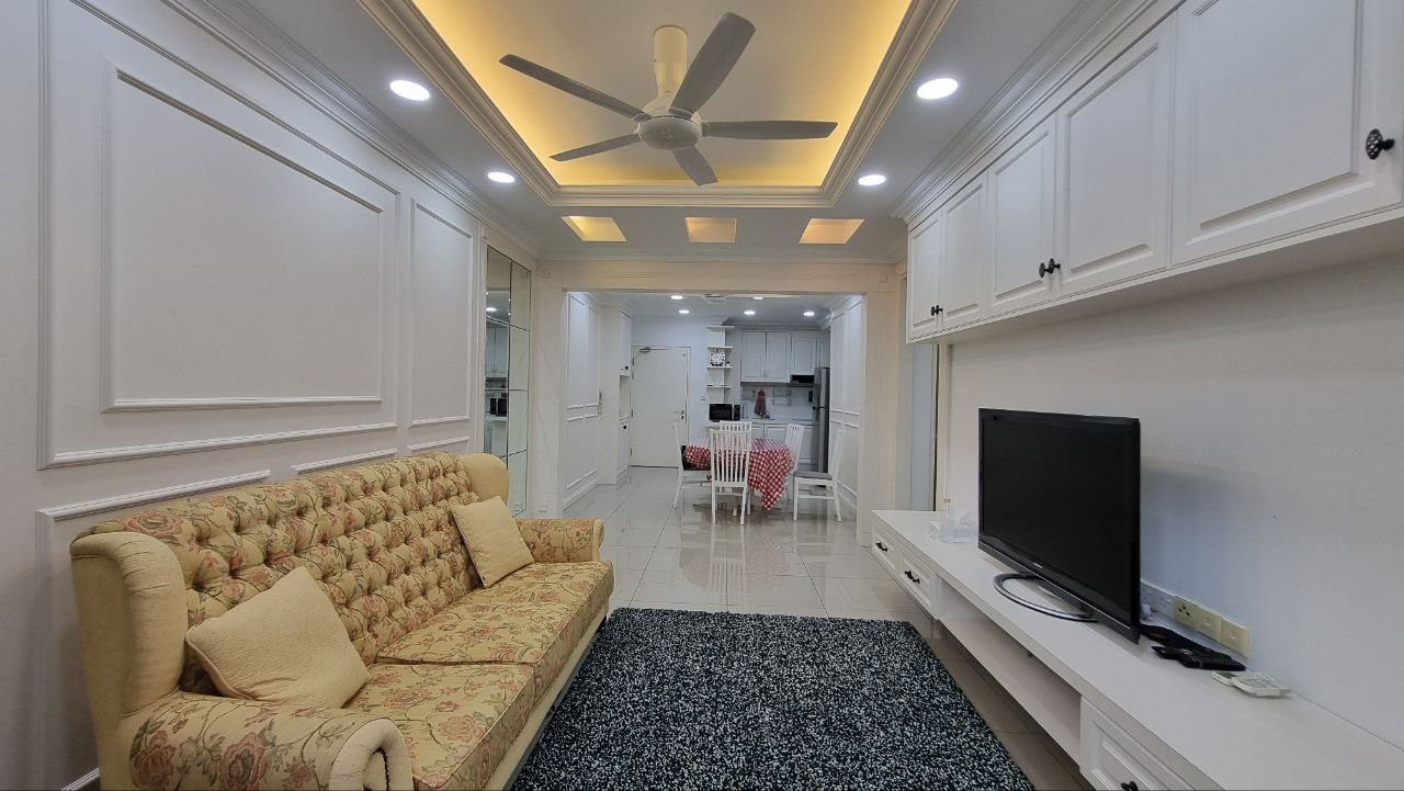 CORNER UNIT SURIA RESIDENCE, BUKIT JELUTONG, - photo 2