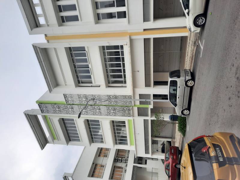 3 Storey Shop Lot Presint 15 Putrajaya - photo 2