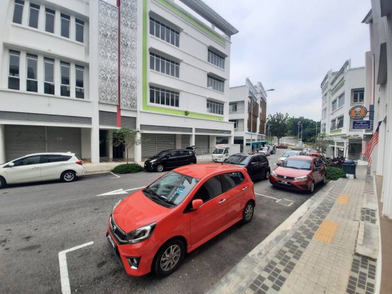 3 Storey Shop Lot Presint 15 Putrajaya - photo 3