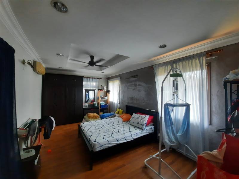 End Lot Single Storey SS5 Kelana Jaya - photo 6