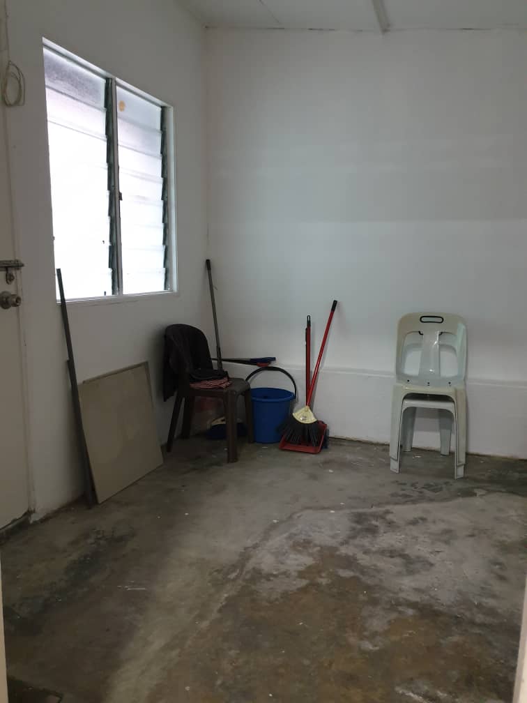 Double Storey End Lot SS5 Kelana Jaya For Rent - photo 6