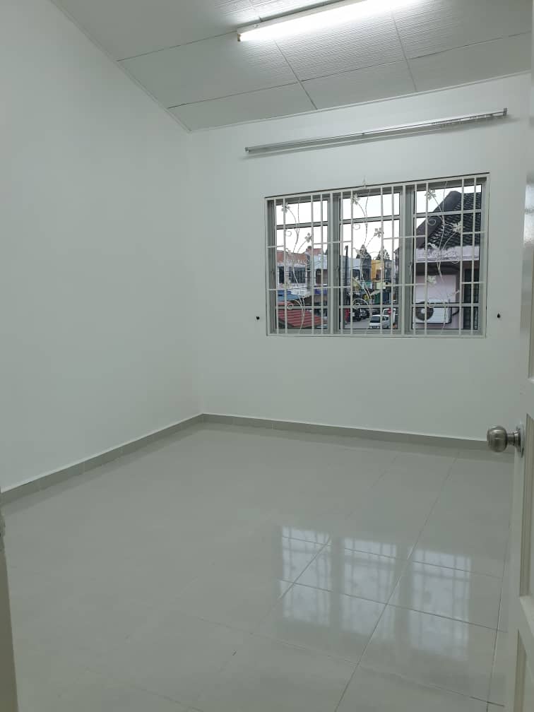 Double Storey End Lot SS5 Kelana Jaya For Rent - photo 10
