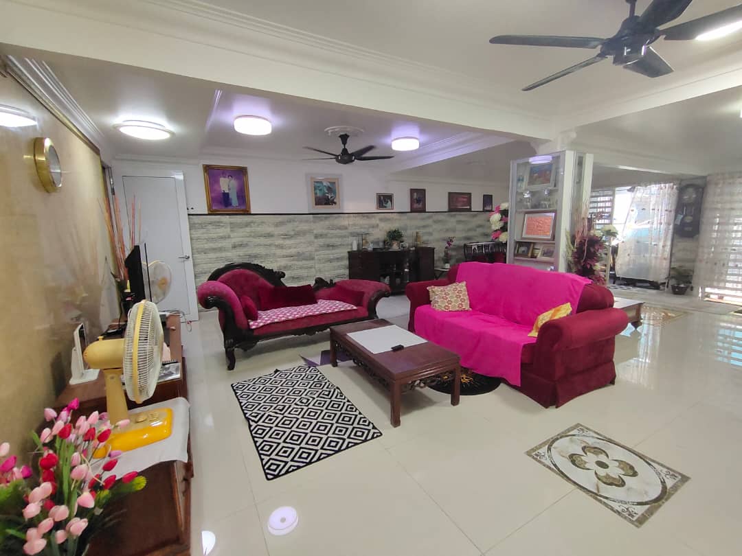 Fully Renovated 2 Storey SS3 Kelana Jaya