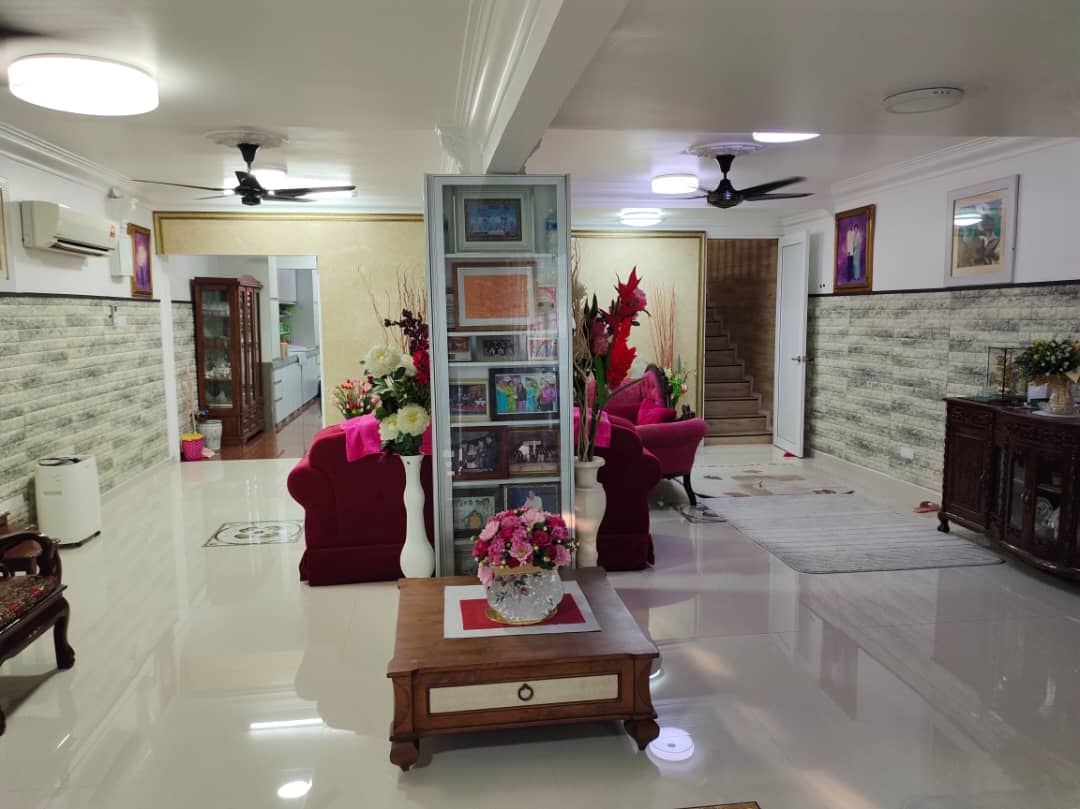 Fully Renovated 2 Storey SS3 Kelana Jaya - photo 2