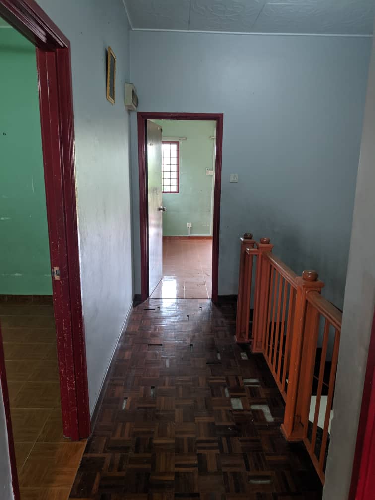 Double Storey Sesksyen 7 Bangi For Rent