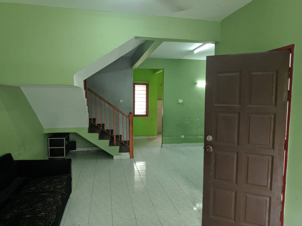 Double Storey Sesksyen 7 Bangi For Rent - photo 4