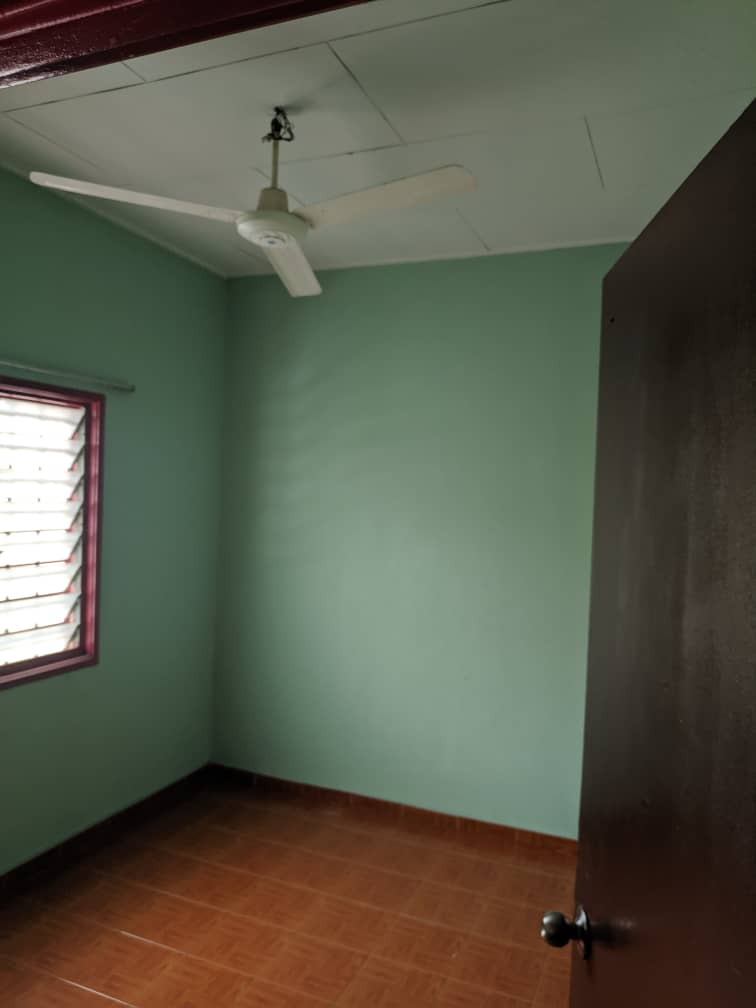 Double Storey Sesksyen 7 Bangi For Rent - photo 9