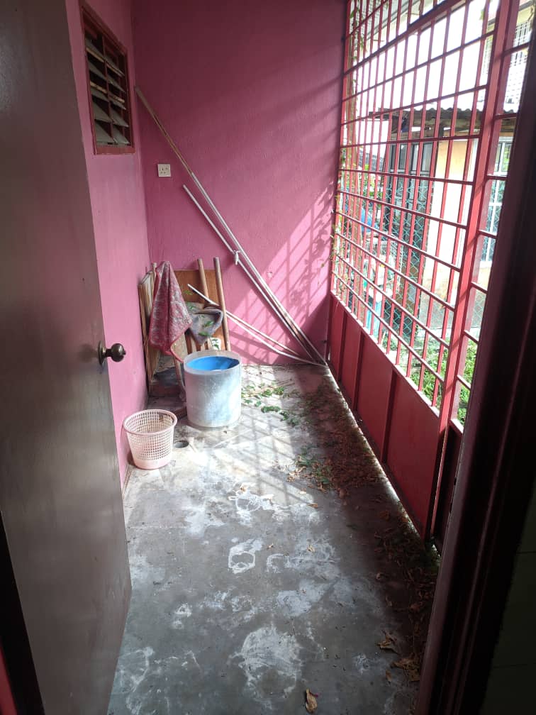 Double Storey Sesksyen 7 Bangi For Rent - photo 11