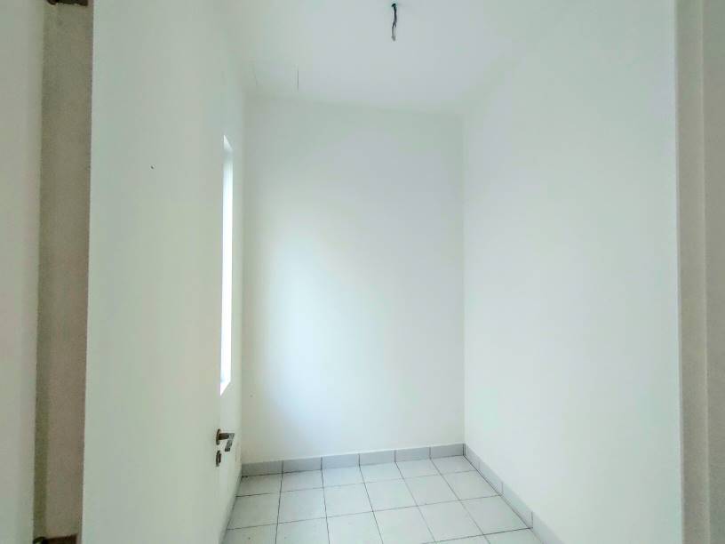 SUPER SPACIOUS SEMI D, NADAYU 92, KAJANG - photo 7