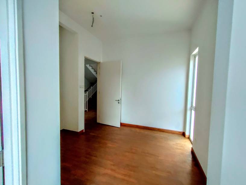 SUPER SPACIOUS SEMI D, NADAYU 92, KAJANG - photo 10