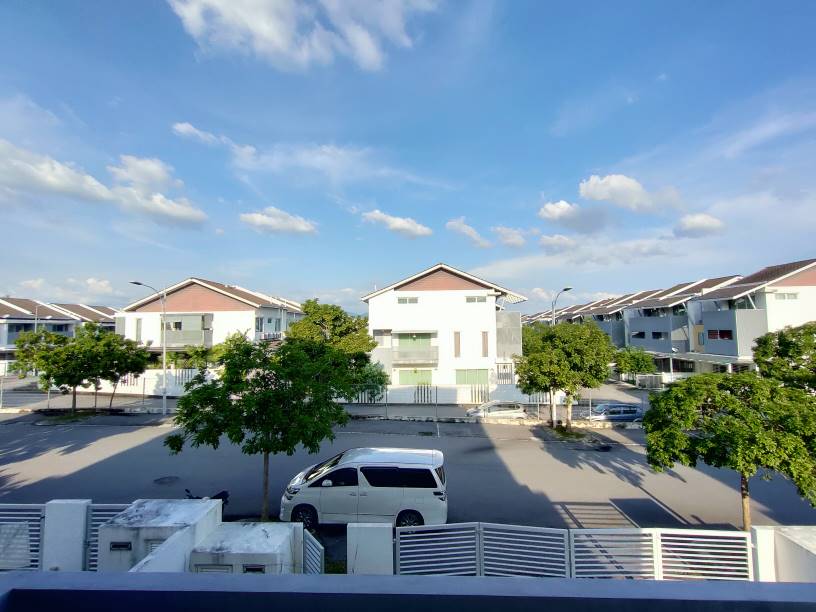 SUPER SPACIOUS SEMI D, NADAYU 92, KAJANG - photo 11