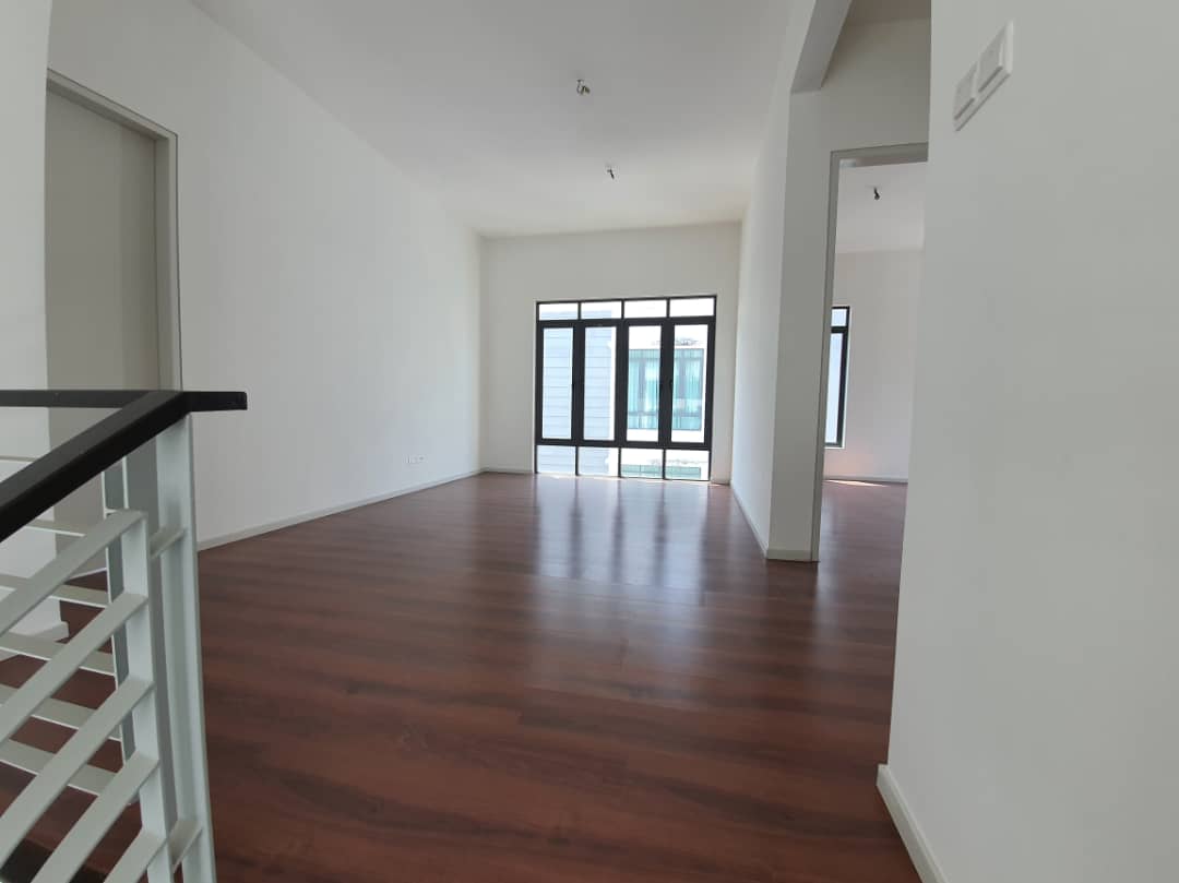 3 Storey Bungalow Lambaian Residence Near UKM Bang - photo 4