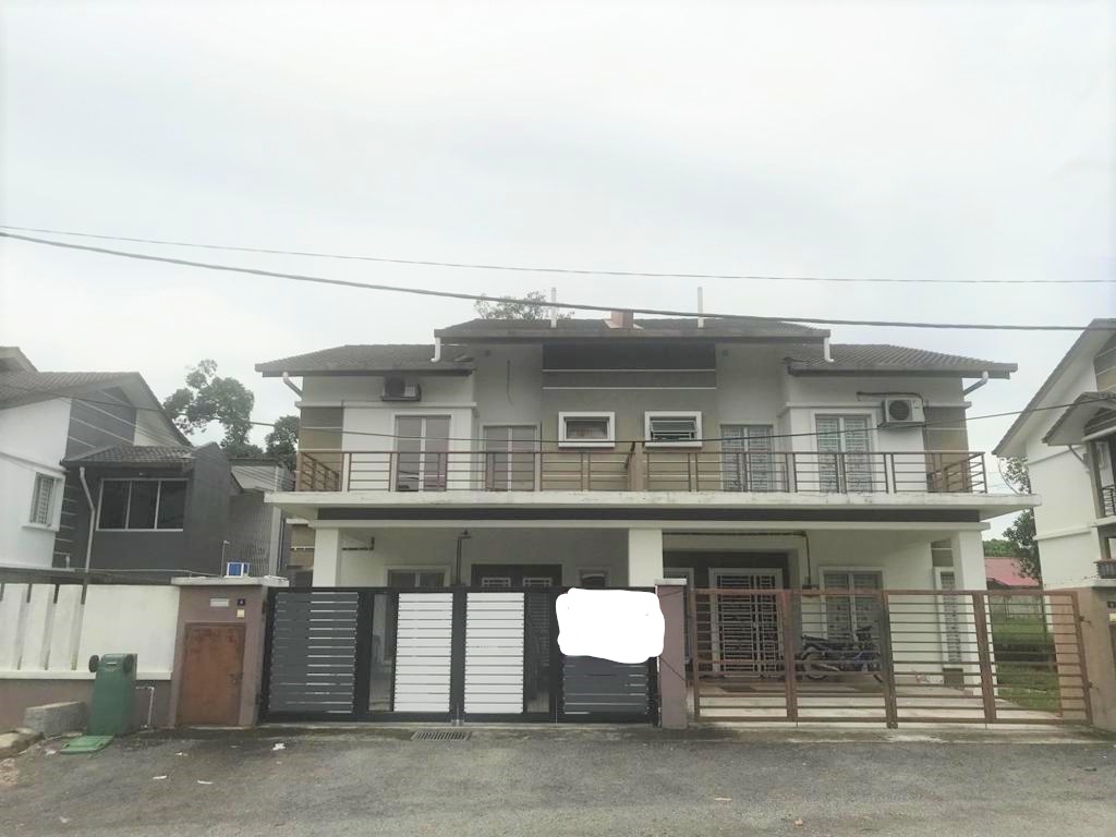 Renovated Double Storey Semi D Taman Mentari Semen