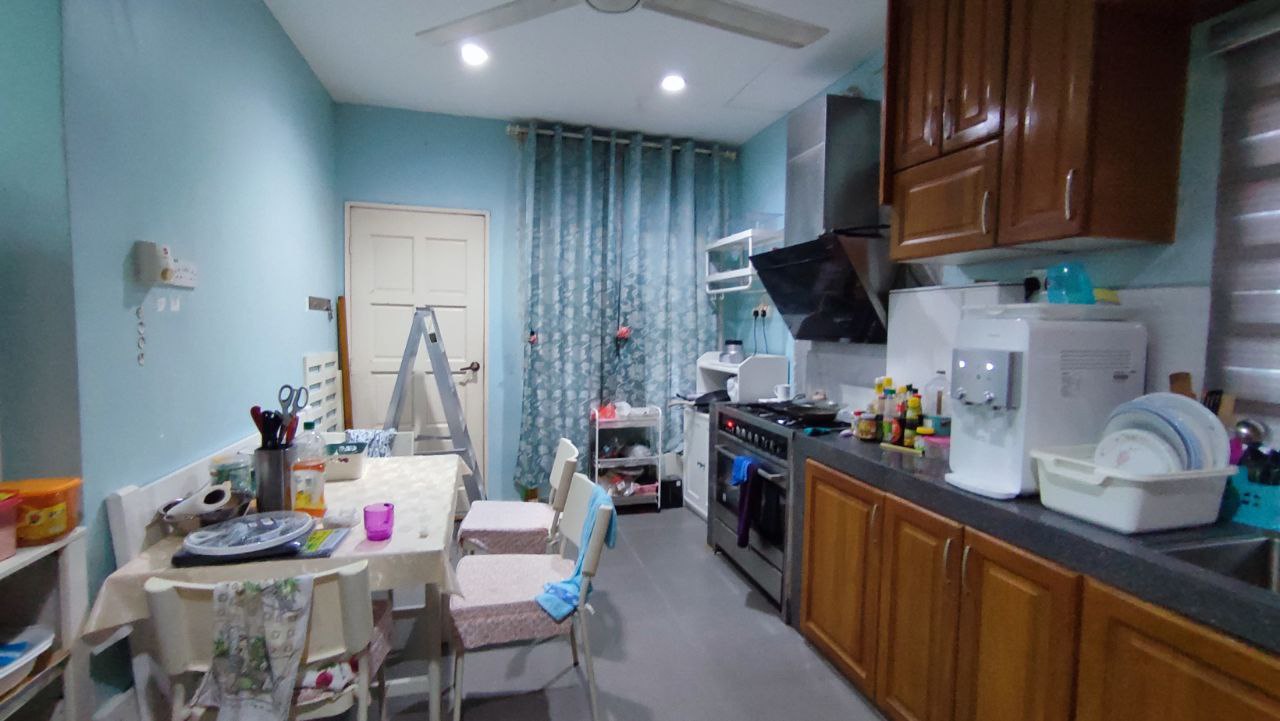 SEMI D CLUSTER FACING FIELD Renovated Taman Putra - photo 5