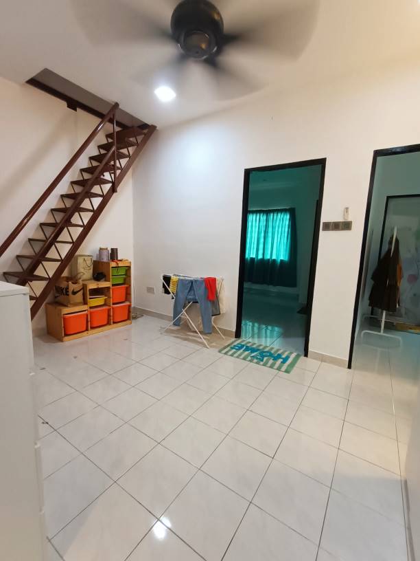 Double Storey Terrace House, Taman Sutera, Kajang - photo 11