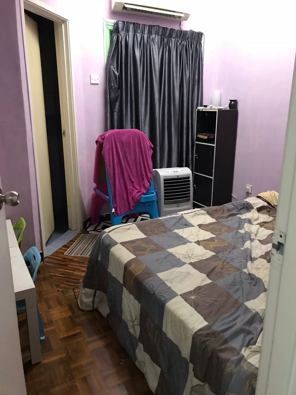 Town House Taman Bukit Emas, Seri Kembangan - photo 4