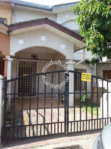 BELOW MARKET VALUE 2 STY Terrace House at Subang