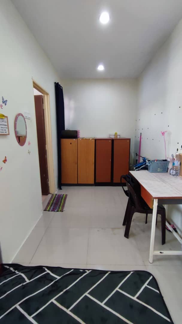 FREEHOLD 5 Rooms Double Storey Terrace Seremban 3
