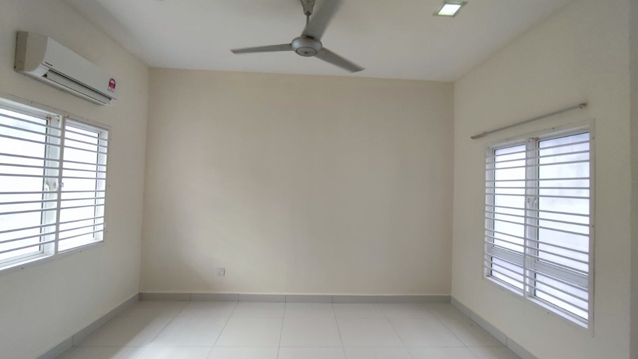 PARTLY FURNISHED 2 Storey Hyperlink Semi D Arabell - photo 10