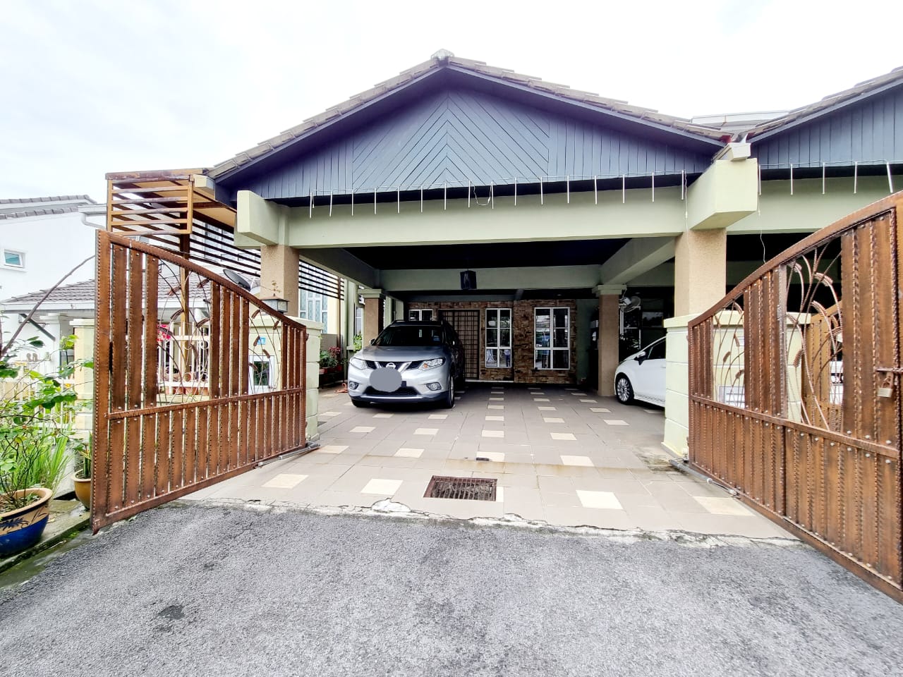 Double Storey Terrace House, Bandar Ser