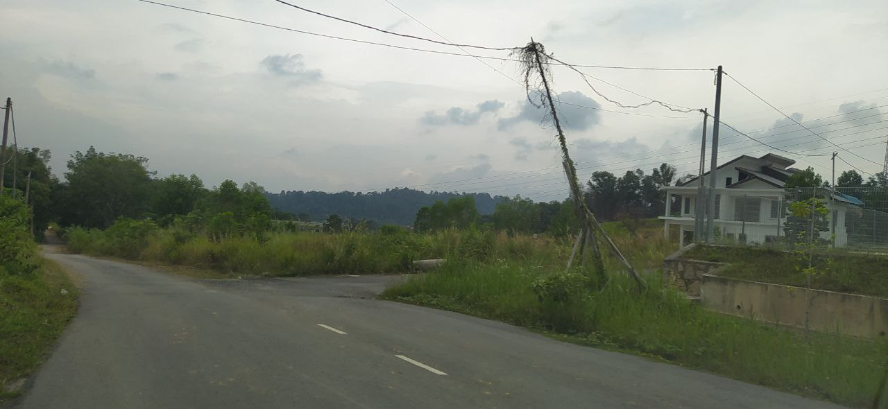 Corner lot Bungalow Sg Merab Luar Bangi - photo 3