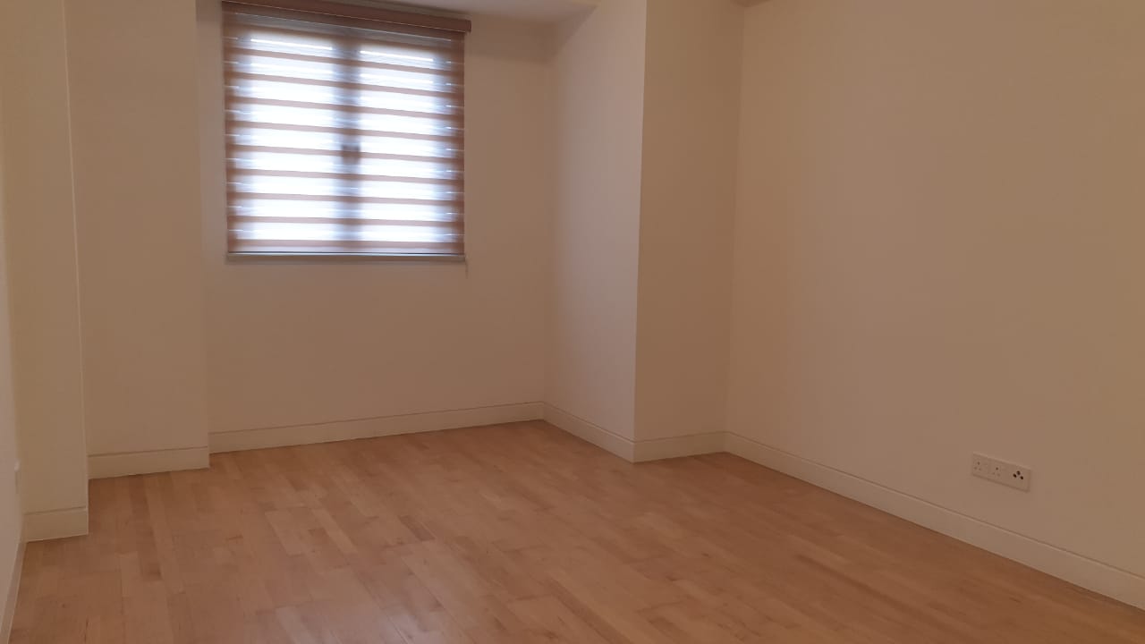 Studio Unit Corner Radia Residence Bukit Jelutong - photo 3
