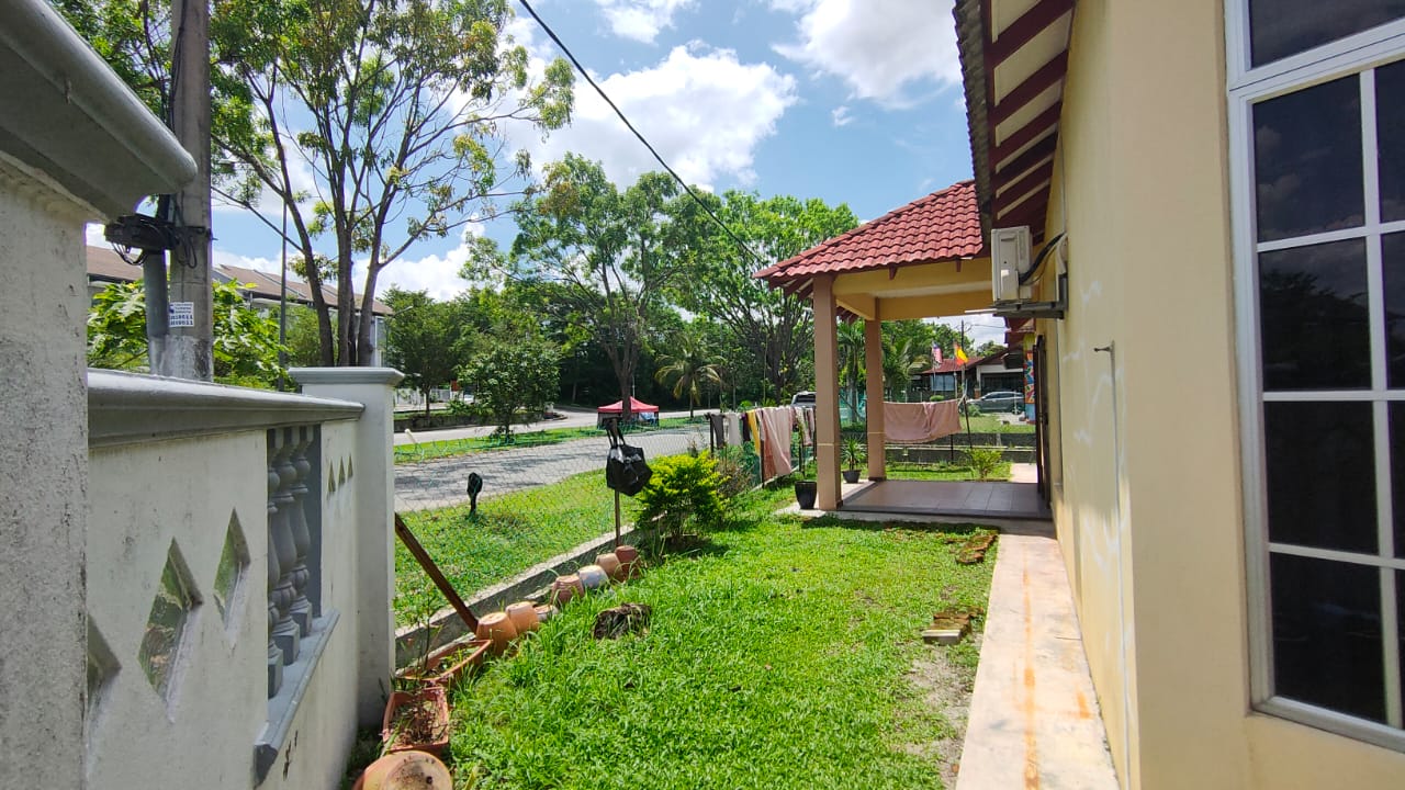 Single Storey Corner Reno Cantik Semenyih Indah - photo 9
