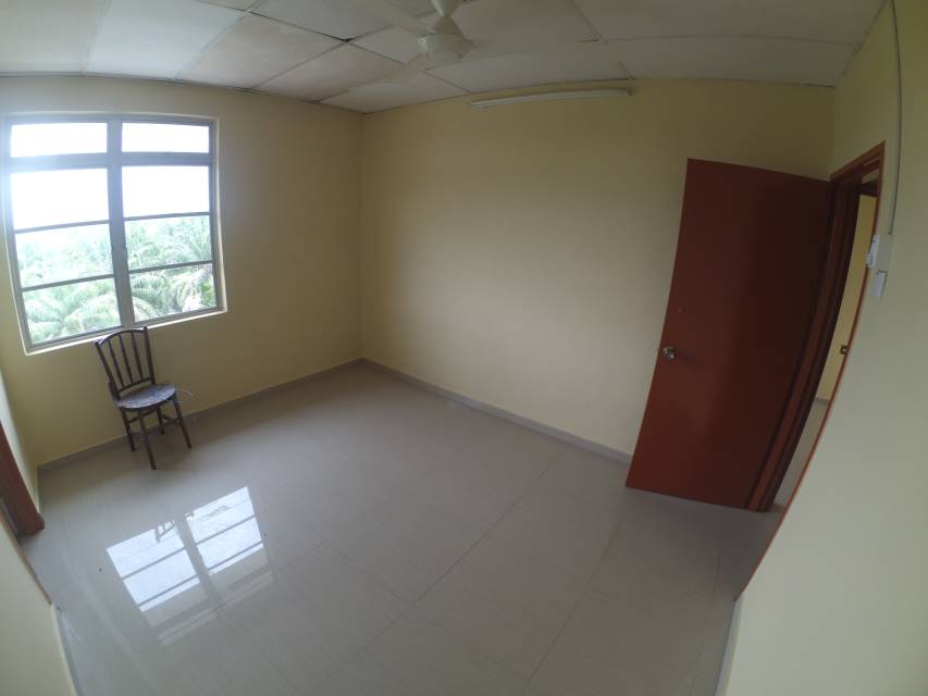 DUPLEX Apartment Langat Utama RENOVATED Sepang - photo 3