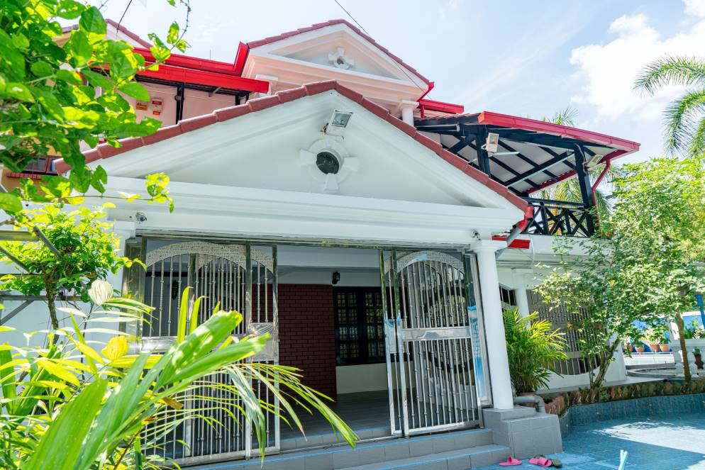 Double Storey Semi Detached Corner House USJ2 - photo 13