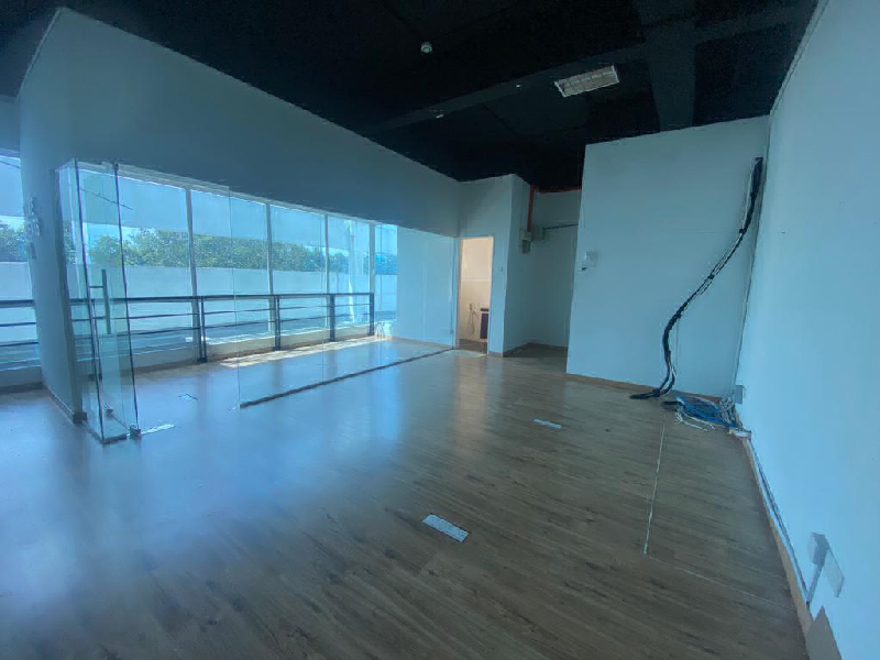 Shop Office Ostia Siap Reno Partition, Ada Lif - photo 3