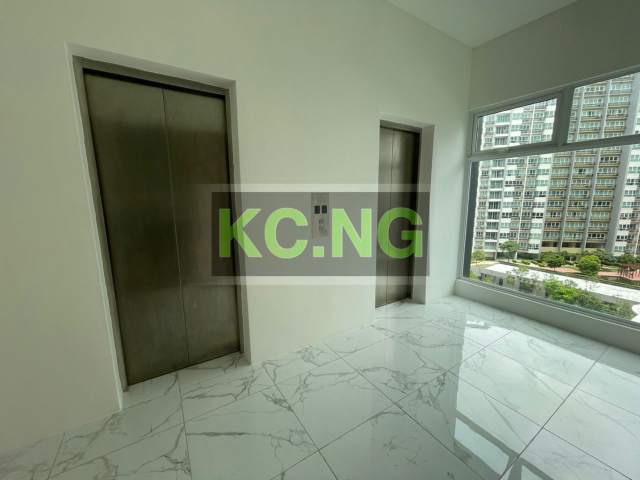 QUAYWEST CONDO D - photo 5