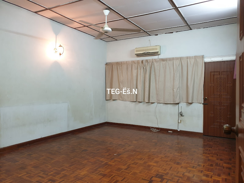Klang Taman Gembira 20x90 2Sty for Sales - photo 6