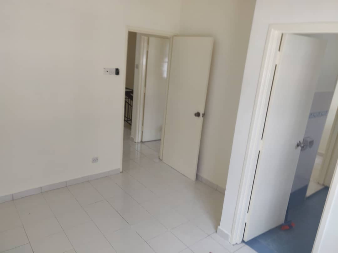 Bandar Puteri 2Sty House for Rent - photo 4