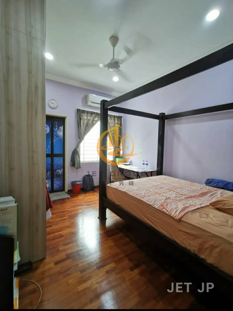Bandar Parkland Cluster Semi D Fully Reno for sale - photo 3