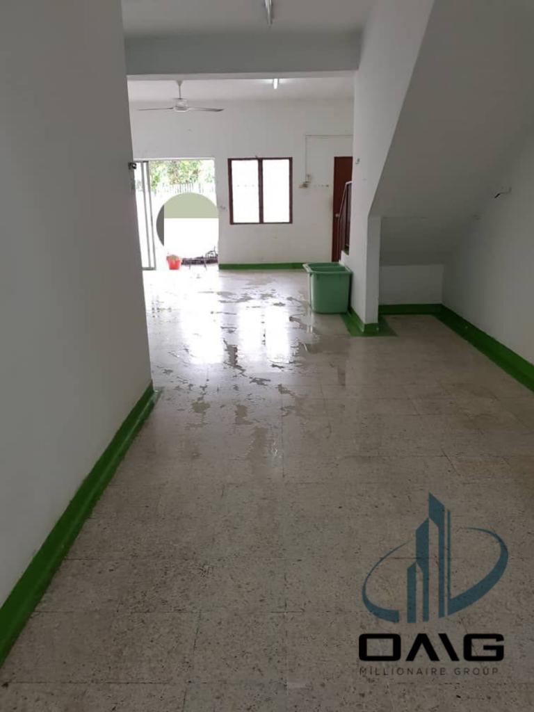 Klang Teluk Pulai 2sty 20x70  Basic Unit for Sales - photo 2