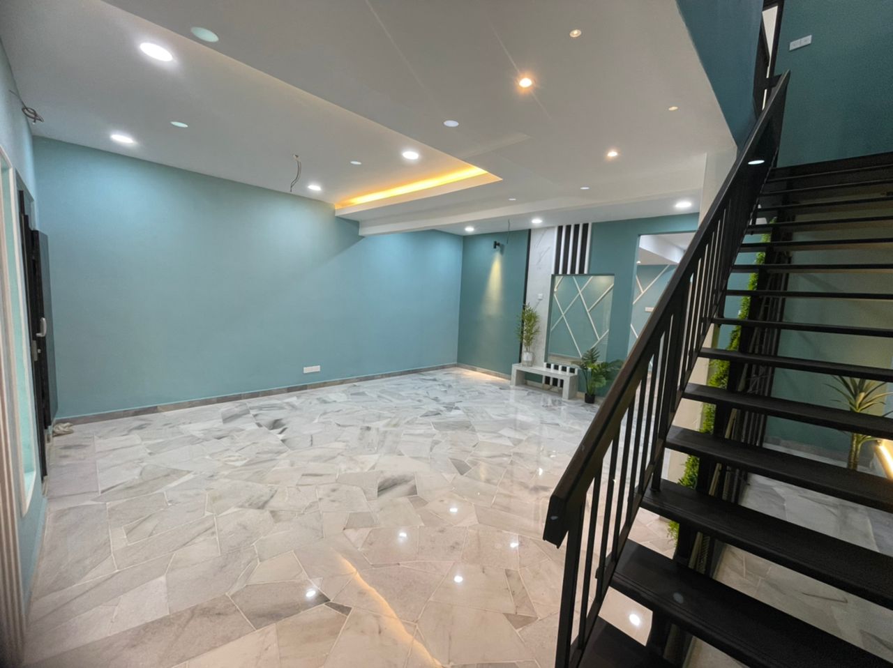 Taman Sri Andalas Double Storey Fully Renovated - photo 2