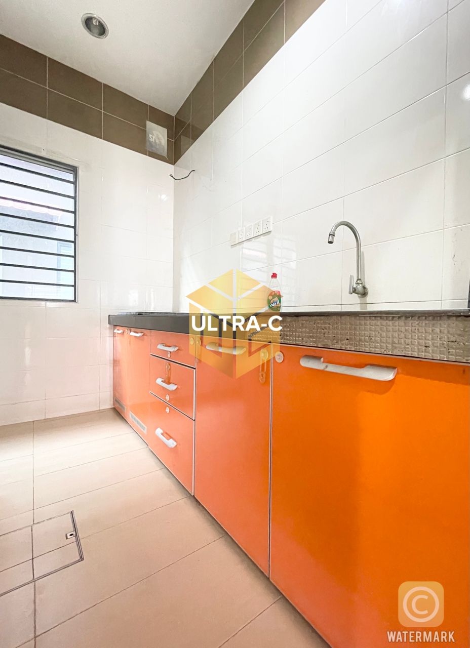 Sumazau Double Storey Renovated Semi Furnished Cal - photo 3