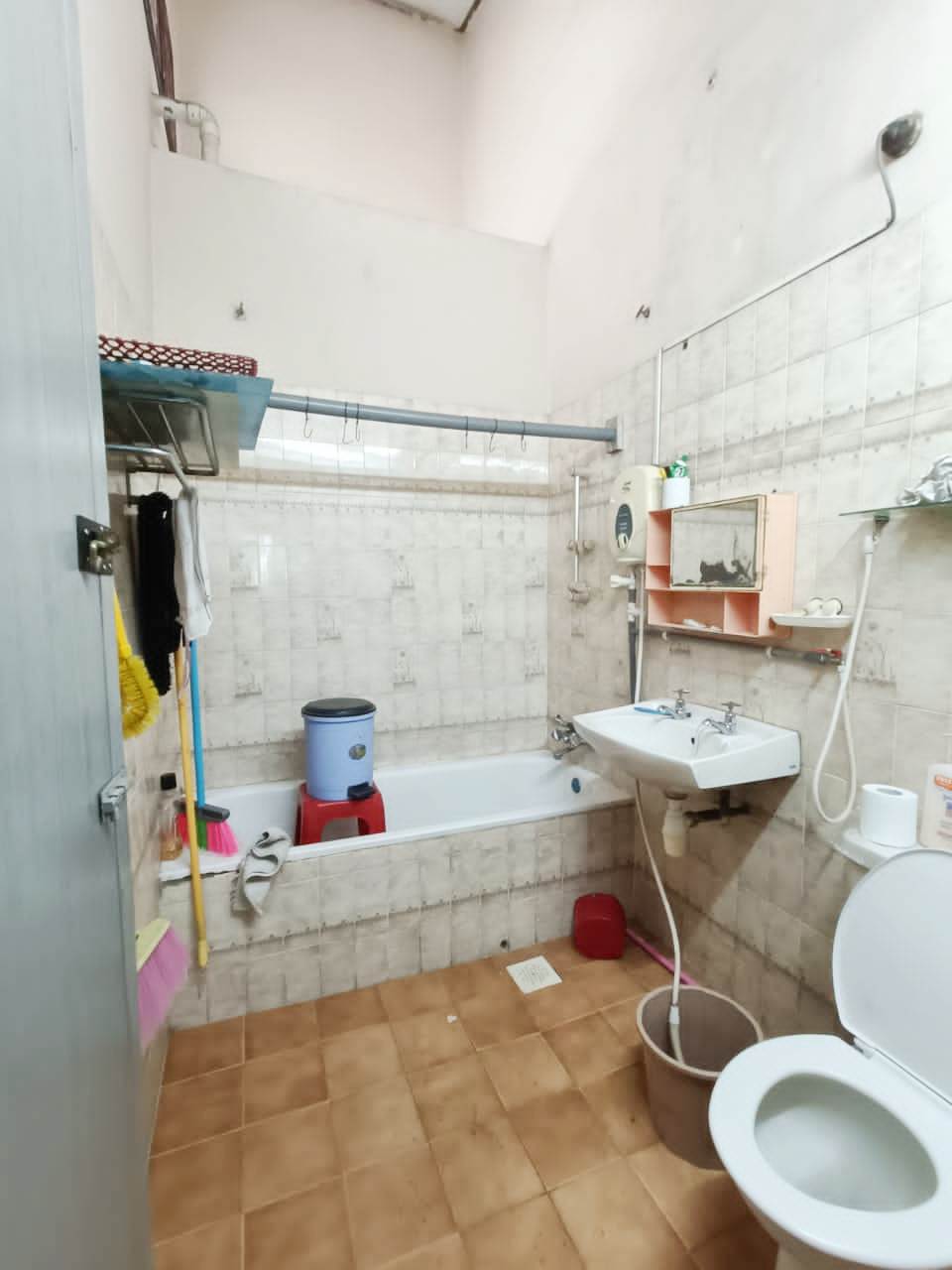 Klang Taman Gembira Renovated for sales kelvin - photo 4