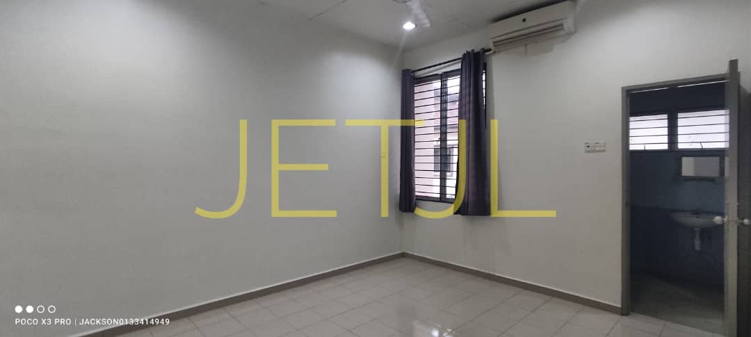 Double Storey Semi D for Rent Jalan Temenggung - photo 4