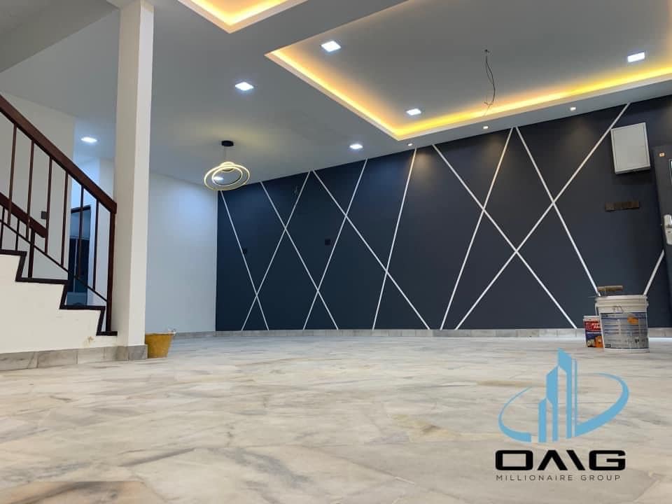 Southern Park Double Storey Fully Renovated owen - photo 2