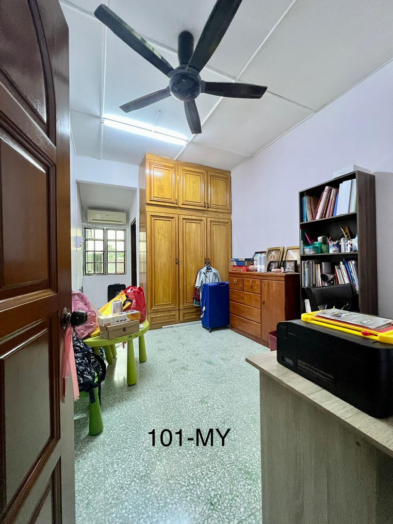 Klang Raja Muda Musa double storey for sales CY - photo 2