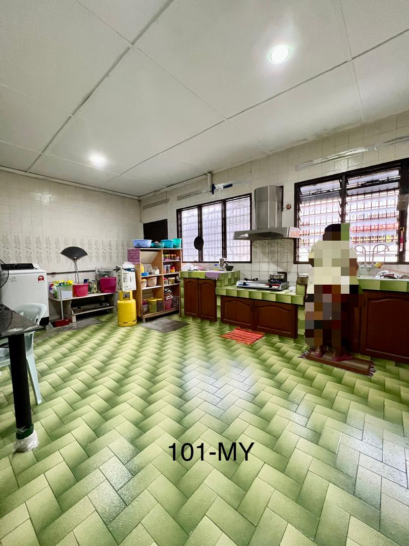 Klang Raja Muda Musa double storey for sales CY - photo 3