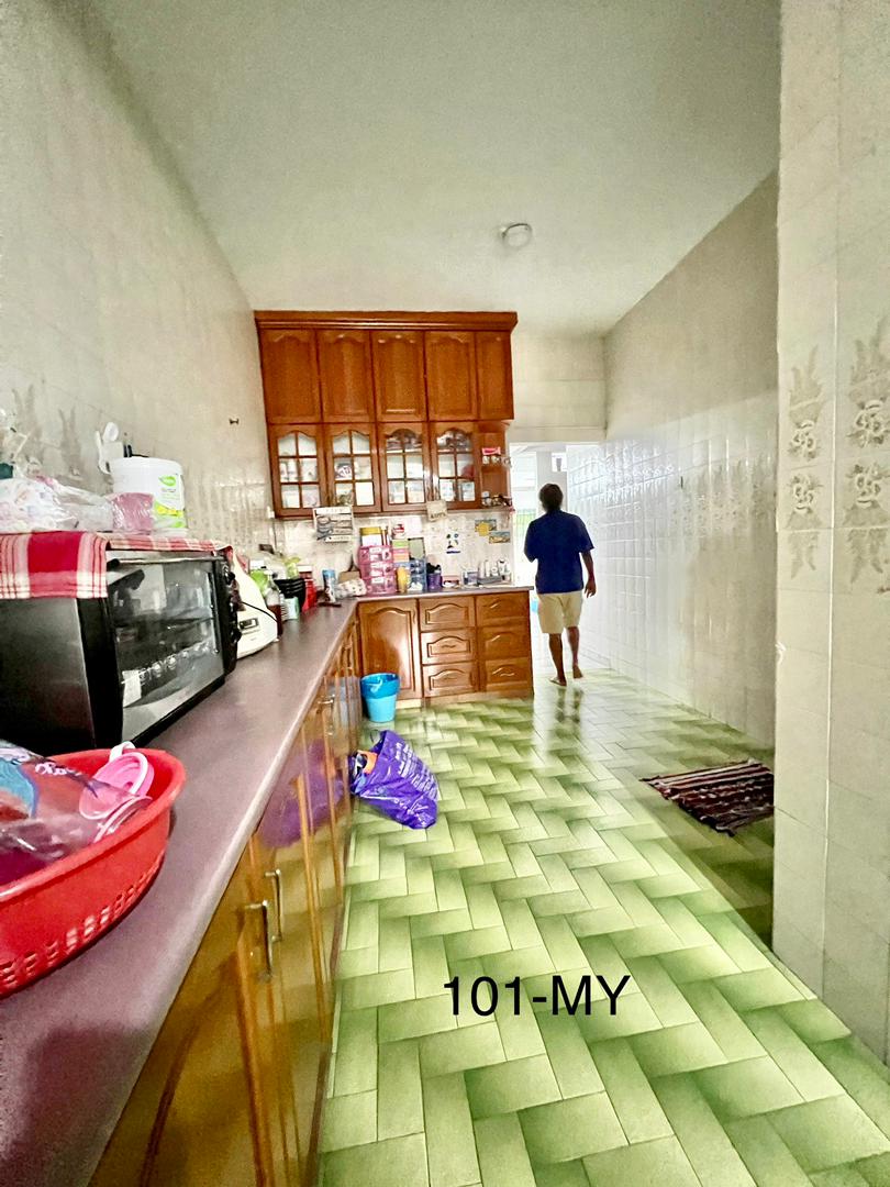 Klang Raja Muda Musa double storey for sales CY - photo 5