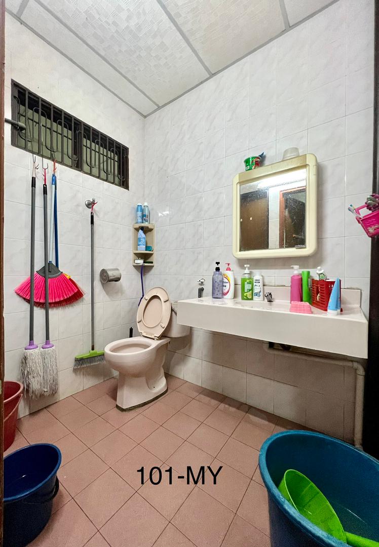 Klang Raja Muda Musa double storey for sales CY - photo 8