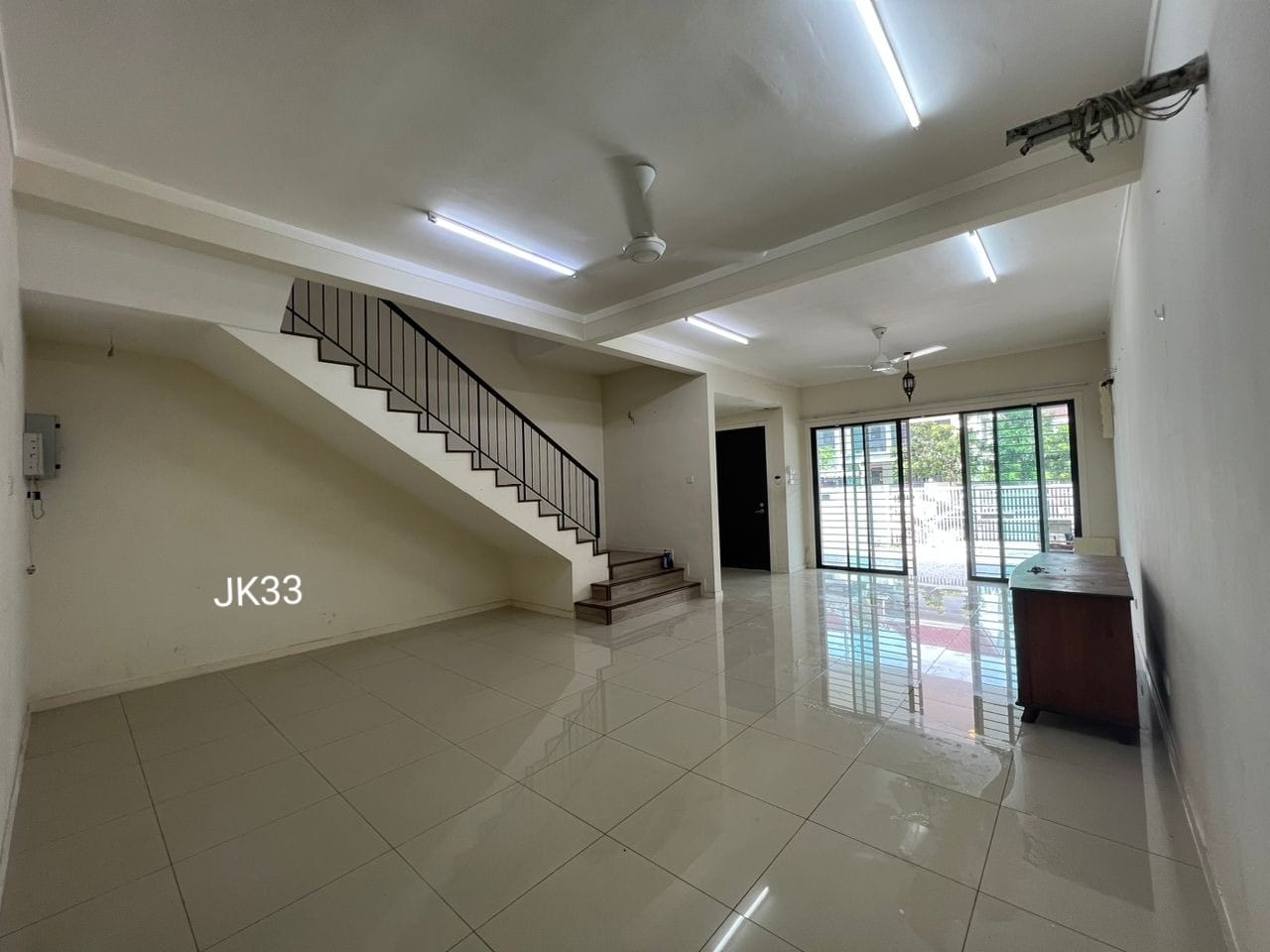 WTL Bandar Bukit Raja double storey house for rent - photo 2